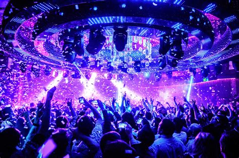 CLUB.
