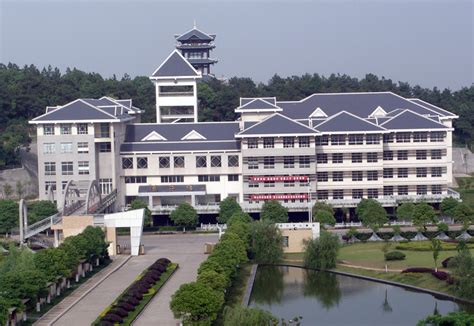 湖南信息职业技术学院.